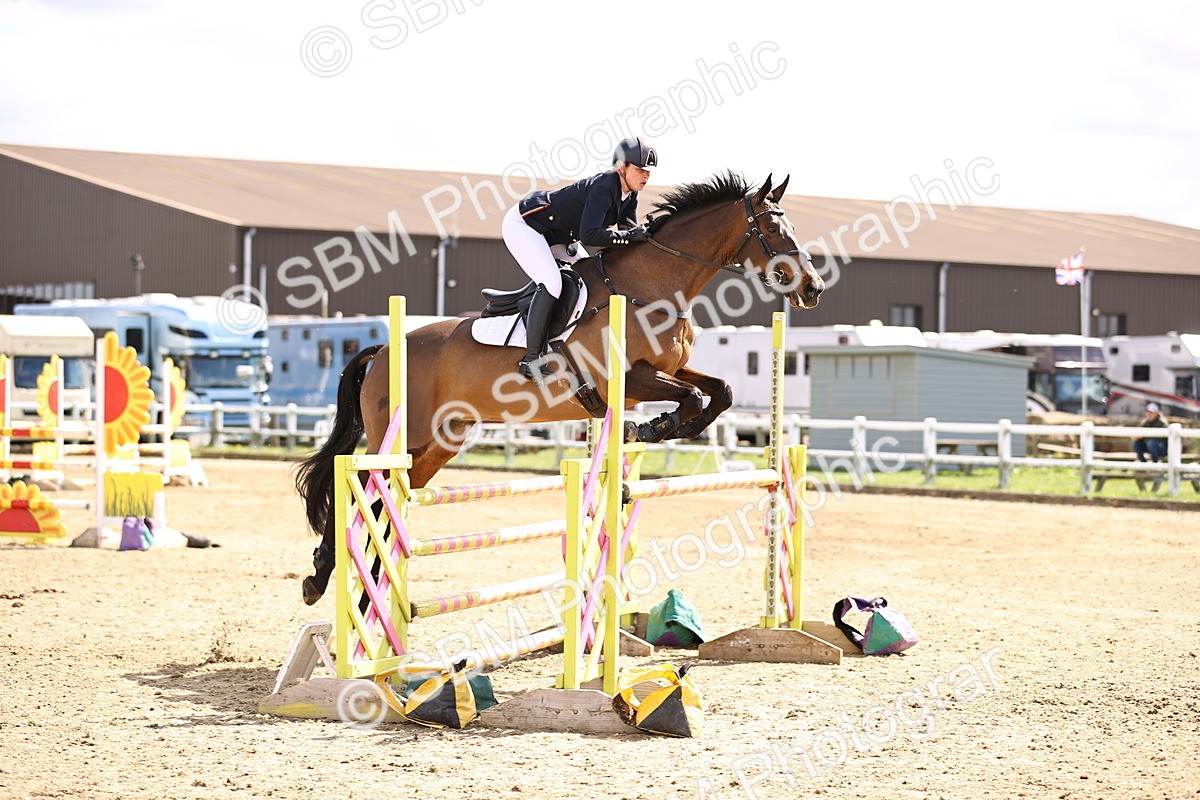 SBM_004194 - Class 17 - Senior Newcomers - 1.10m