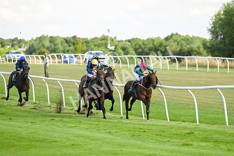 160725-Race 5-Chuti Manika-9268 - Race 5