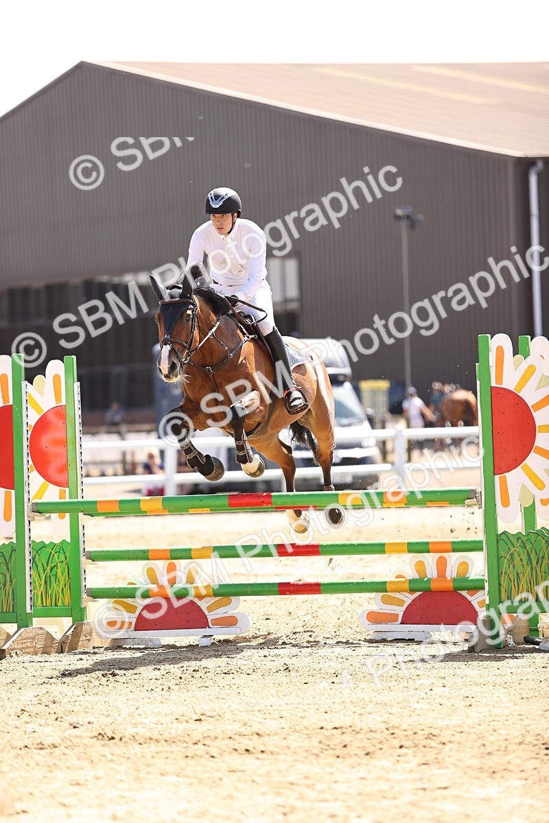 SBM_008097 - Class 10 - Senior 1.05m Open