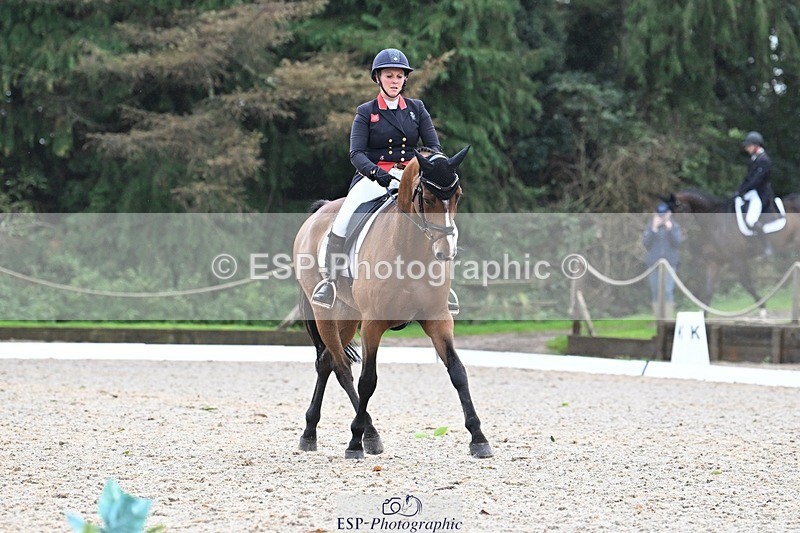 231019-105050-01659 - 034-COOLEY.PARK.MUZE-Gemma.Stevens-DR