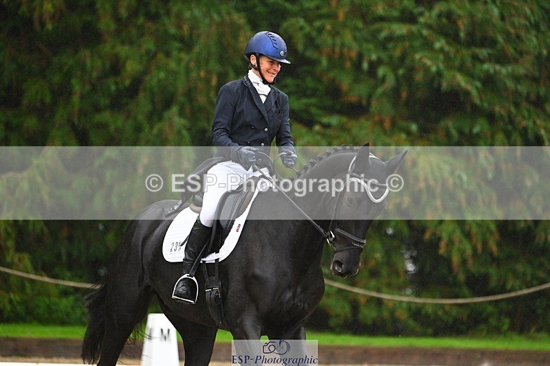 231021-110701-14596 - 235-MON'SAILLE-Carolyne.Ryan-Bell-DR