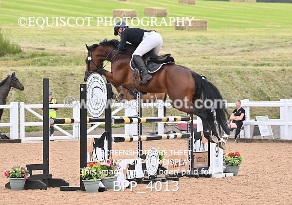 BPP_4013 - CLASS 3 WED GFS Saddles Senior Newcomers/1.10m Open