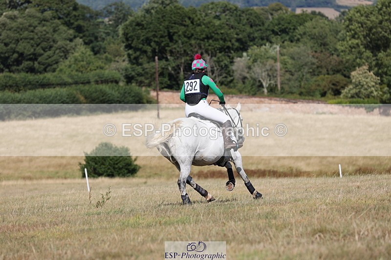 250802A-164547-07634 - F-292-Amy.Sweet-ONLY.BITESIZE