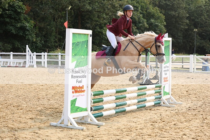 3E7A2760 - Class 10: Junior 60cm