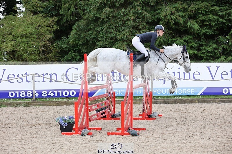 240711-114401-26350 - Cls 121 1.10m Open