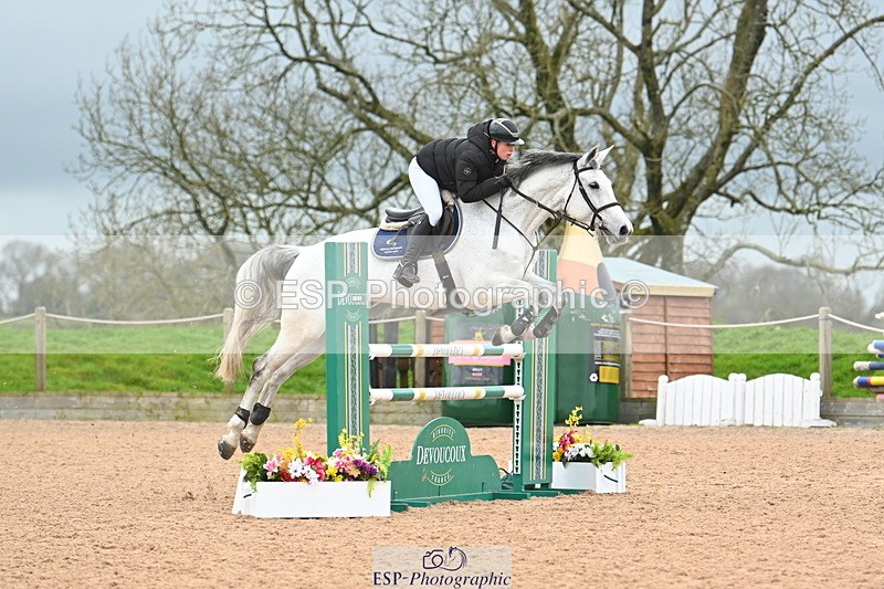 240316A-111543-03010 - Cls 14 Snr Newcomers