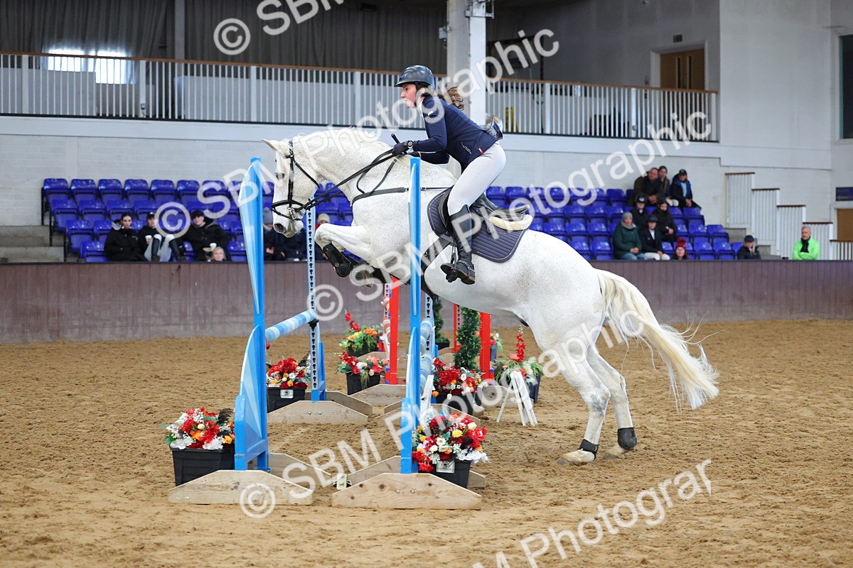 SBM_005770 - Class 22 - Bliss of London Novice Winter Championship Qualifier 90cm