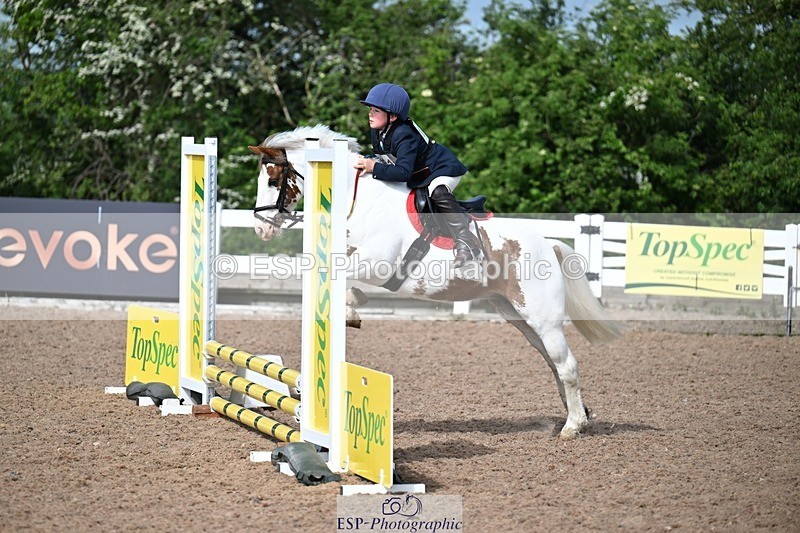 260523-101104-00228 - Cls 13 Clear Round 50cm