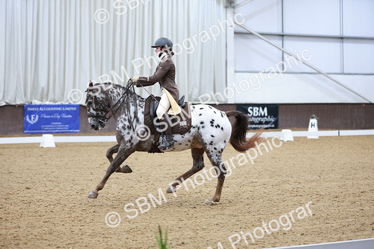 SBM_021376 - Class 14 - FEI Grand Prix - 17.40-18.34
