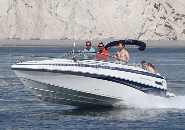 110423 INCA-HOOTS CROWNLINE IMG_5780 - Motorboats - Open