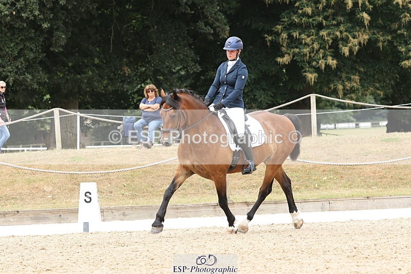 250718A-114624-00956 - 117-Alexandra.Northwood-Scurlagecastle.Gino