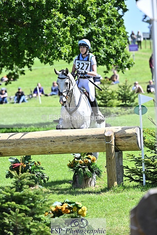 240525-111120-12232 - 327-COR_Y_TARAN-Toots_Bartlett