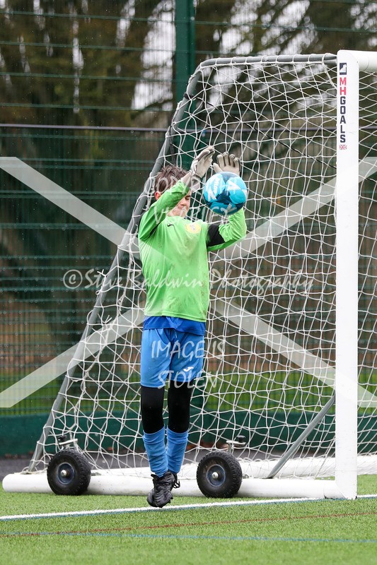 1DX20826 - 2026-02-15 FC Abbey Meads U13 Purple V Royal Wootton Bassett Town Youth U13 Yellow