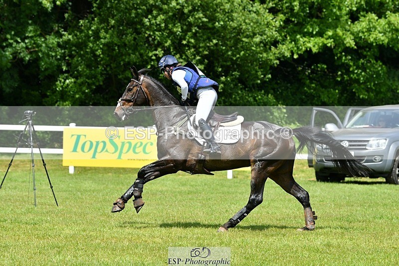 230528-134616-17286 - 463-OPPOSITION_LOIRE-Kirsty_Chabert-XC