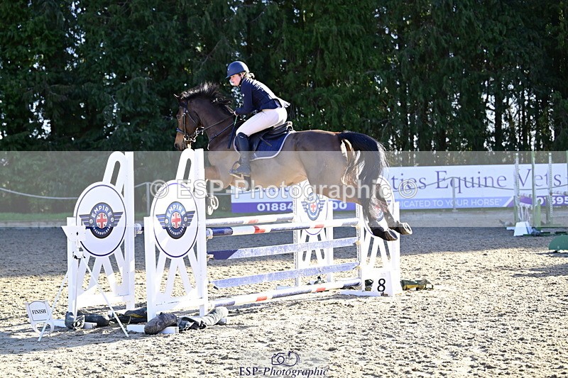 260214A-113003-00413 - 2 Discovery and 1m Open