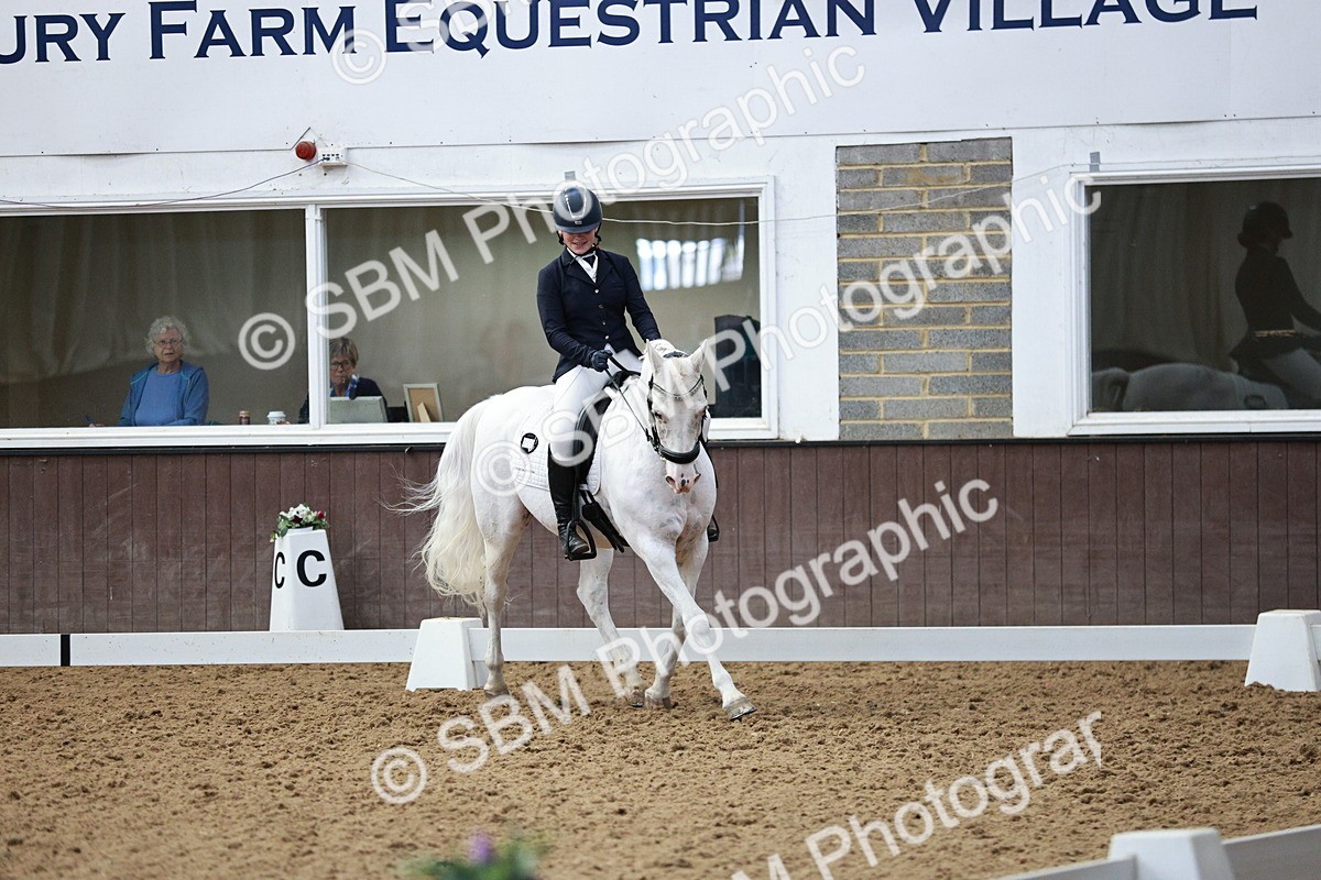 SBM_004142 - Class 13-19 - Novice FSM-INT 1 - 9.00-9.54