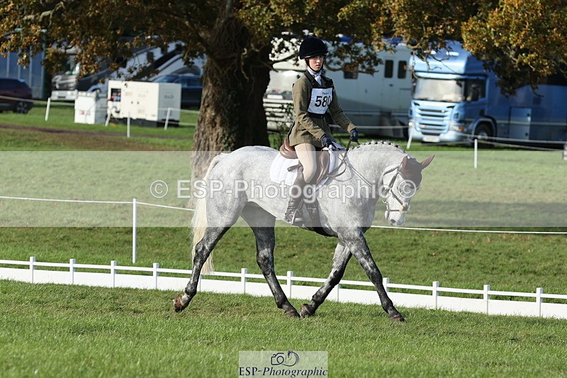 251024A-152619-14420 - G-580-Eliza.Miller-Edge