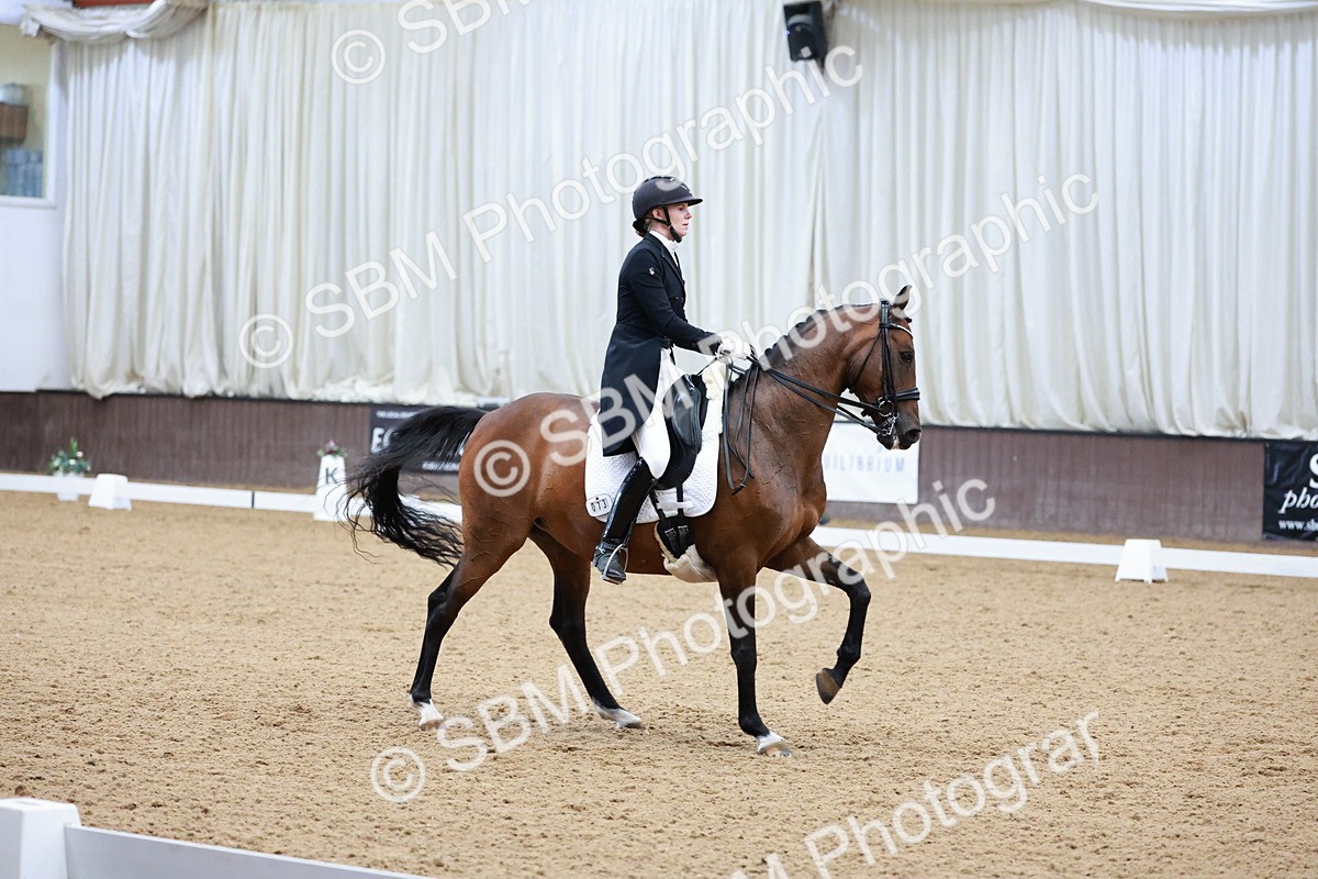 SBM_016179 - Class 5 - FEI INT II - 15.48-17.00