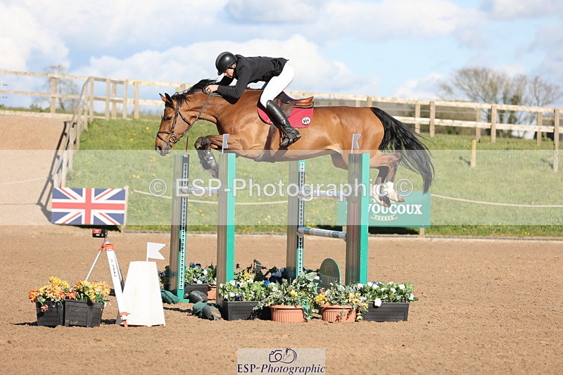 240419A-170726-09605 - Cls 10, 2 Star Big Tour 145cm  Break to End