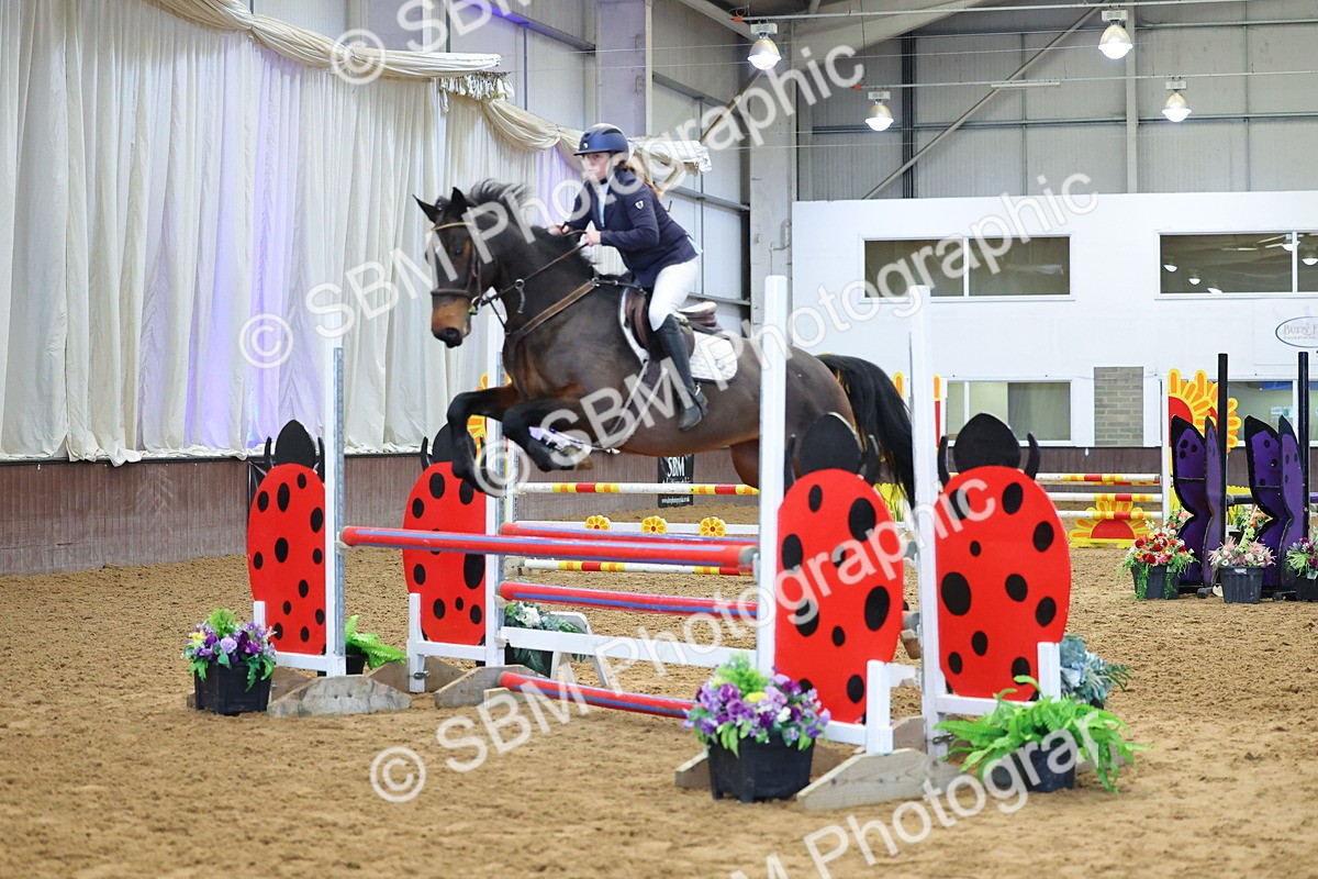SBM_005780 - Class 22 - Bliss of London Novice Winter Championship Qualifier 90cm