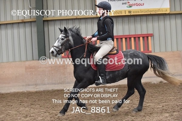JAC_8861 - CLASS 3 ARENA EVENTING BE 70