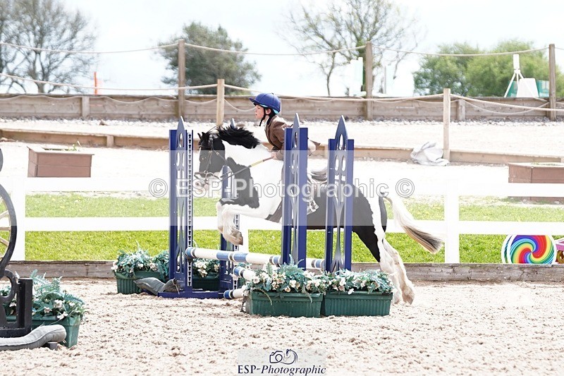 250505-115614-04246 - Cls 18+19 Club and Schools 60cm