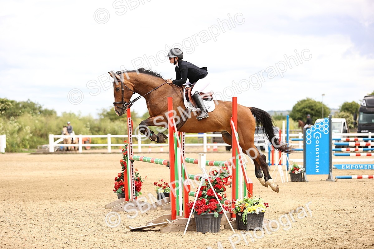 SBM_007673 - Class 19 - Senior Newcomers - 1.10m