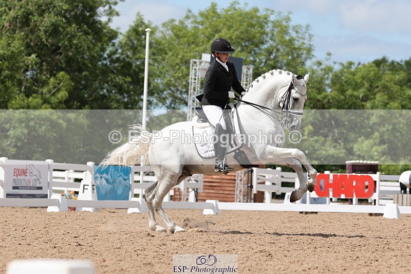 240622A-154604-14304 - Cls 36 BD Adv Medium 98