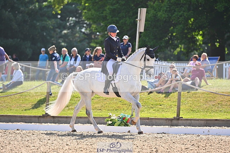 250523A-163402-08293 - A-065-Beatrice.Montgomerie-JAG.WOMANIZER.LADY