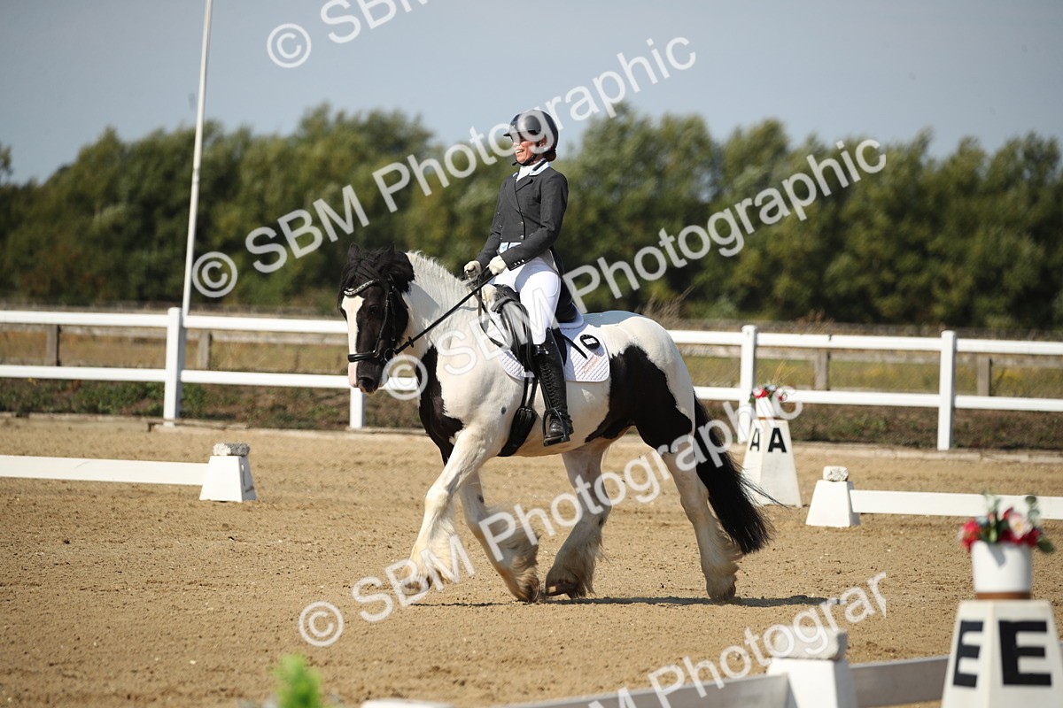 SBM_004179 - Class 11 - Novice 5 - 10.24-11.20