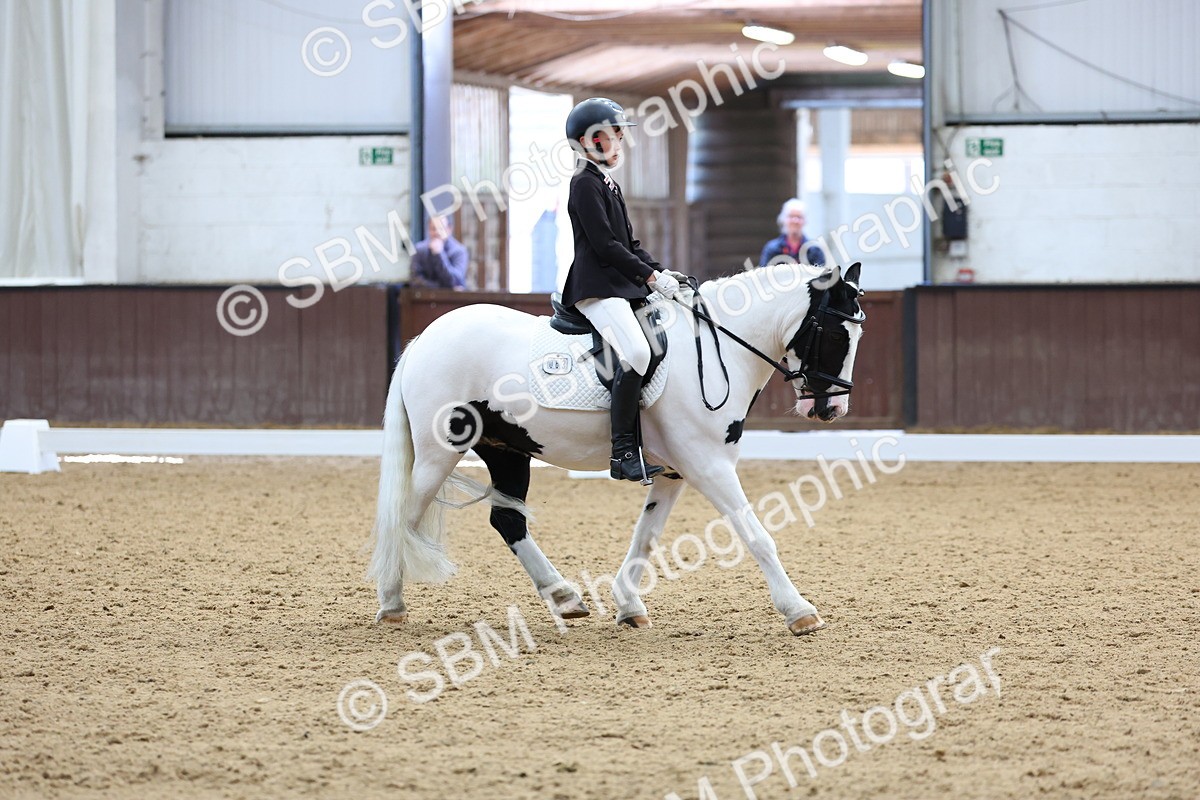 SBM_015803 - Class 15 - Novice FSM - 9.50 - 11.10