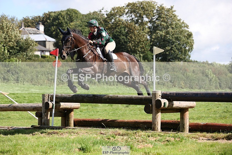 230820X-110937-1971 - BE90 XC 09.40 to Rider 151 at 11.44