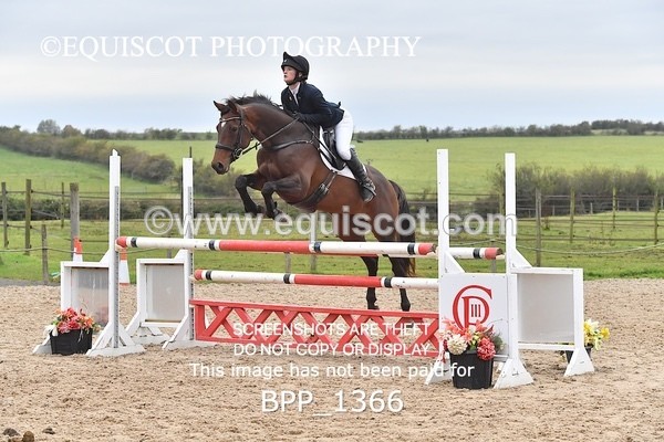 BPP_1366 - CLASS 16 SUN Senior Newcomers/ 1.10m Open
