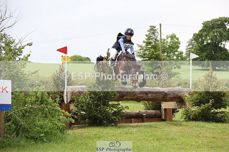 240525-144550-16415 - 203-OAKPORT_WEST_COAST_EXPRESS-Emma_Wilkes