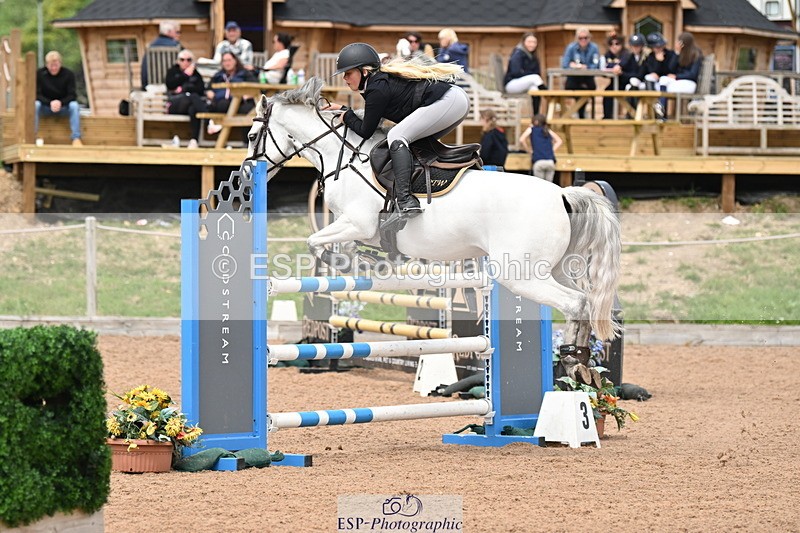 240630A-141707-14083 - Cls 25 HOYS 138cm Qualifier