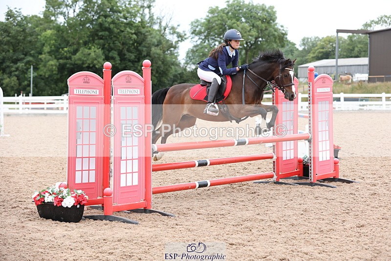 240630A-182851-16416 - Cls 28 Stepping Stones 128cm + 138cm