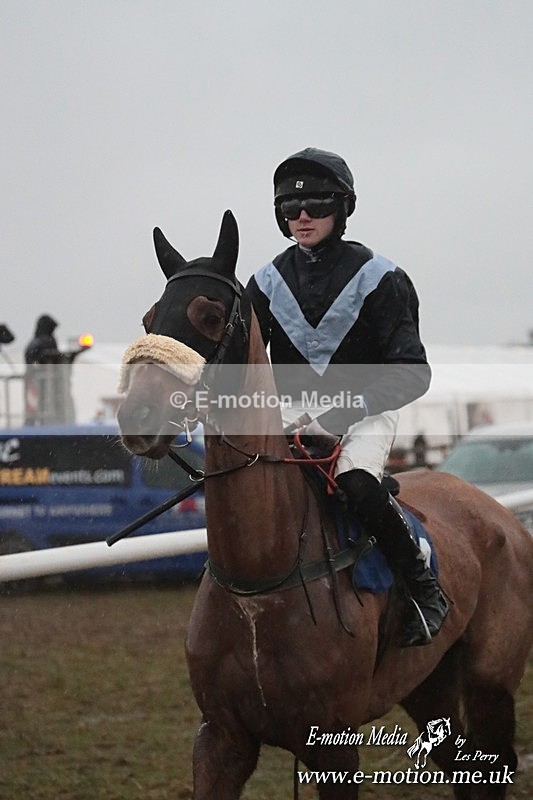 PtP 260125 1165 - Cocklebarrow Point-to-Point racing with the Heythrop Hunt 26/01/25