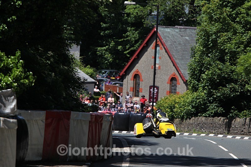  - Sidecar Race B