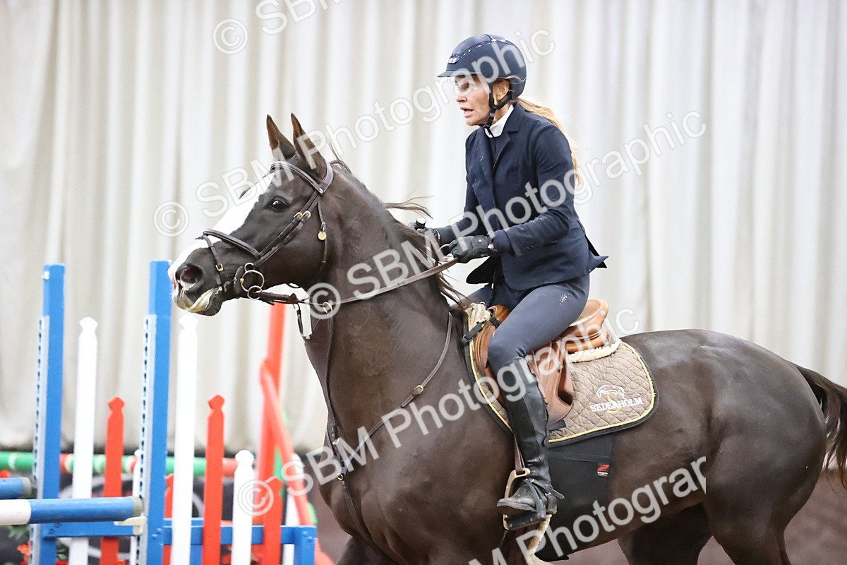 SBM_003863 - Class 12 - Senior Foxhunter 1.20m