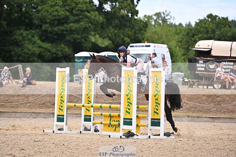 250802A-153647-06359 - F-288-Emilia.Wharton-SIR.LARRY.II