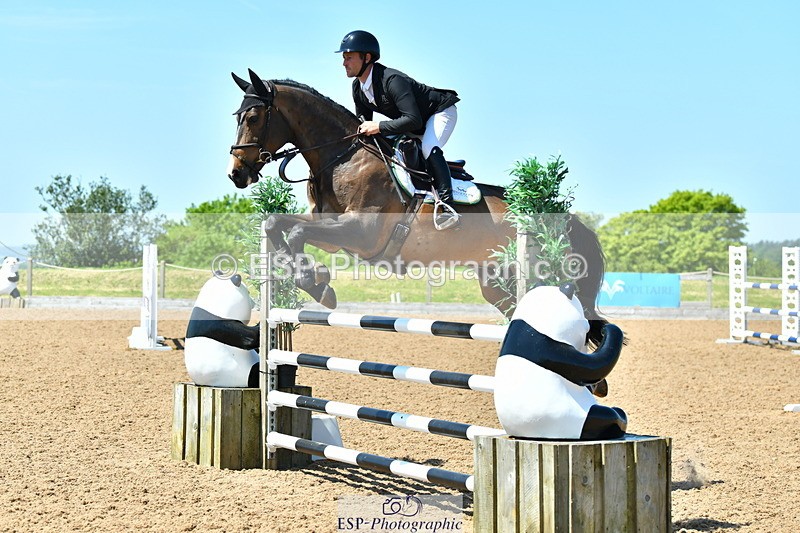 230527A-120949-04376 - Cls 15 Foxhunter