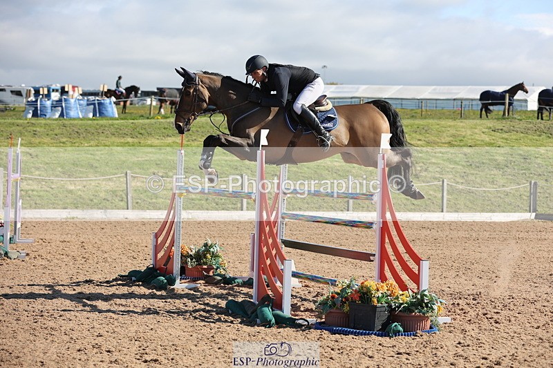 240419A-101715-05945 - Cls 2, 2 Star Small Tour 1.30m