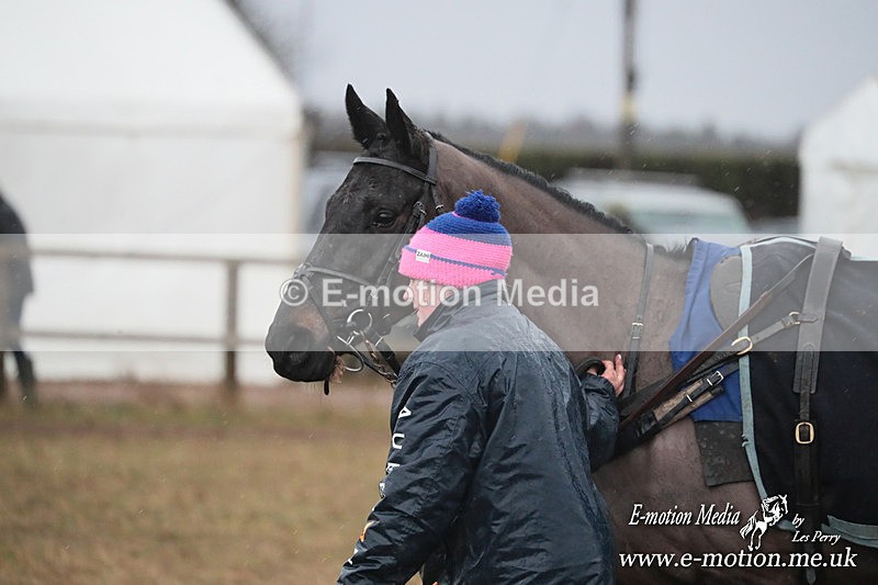PtP 260125 947 - Cocklebarrow Point-to-Point racing with the Heythrop Hunt 26/01/25