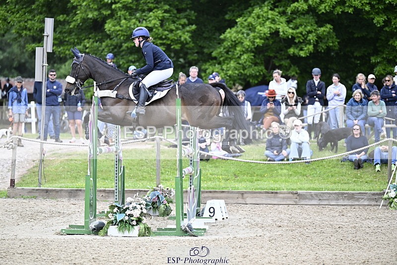 250525A-102000-15327 - A-060-Sophie.Wildern-CARTOON.HERO