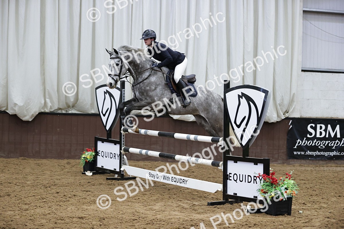 SBM_000916 - Class 3 - Nupafeed Supplements Senior Discovery/ 1m Open