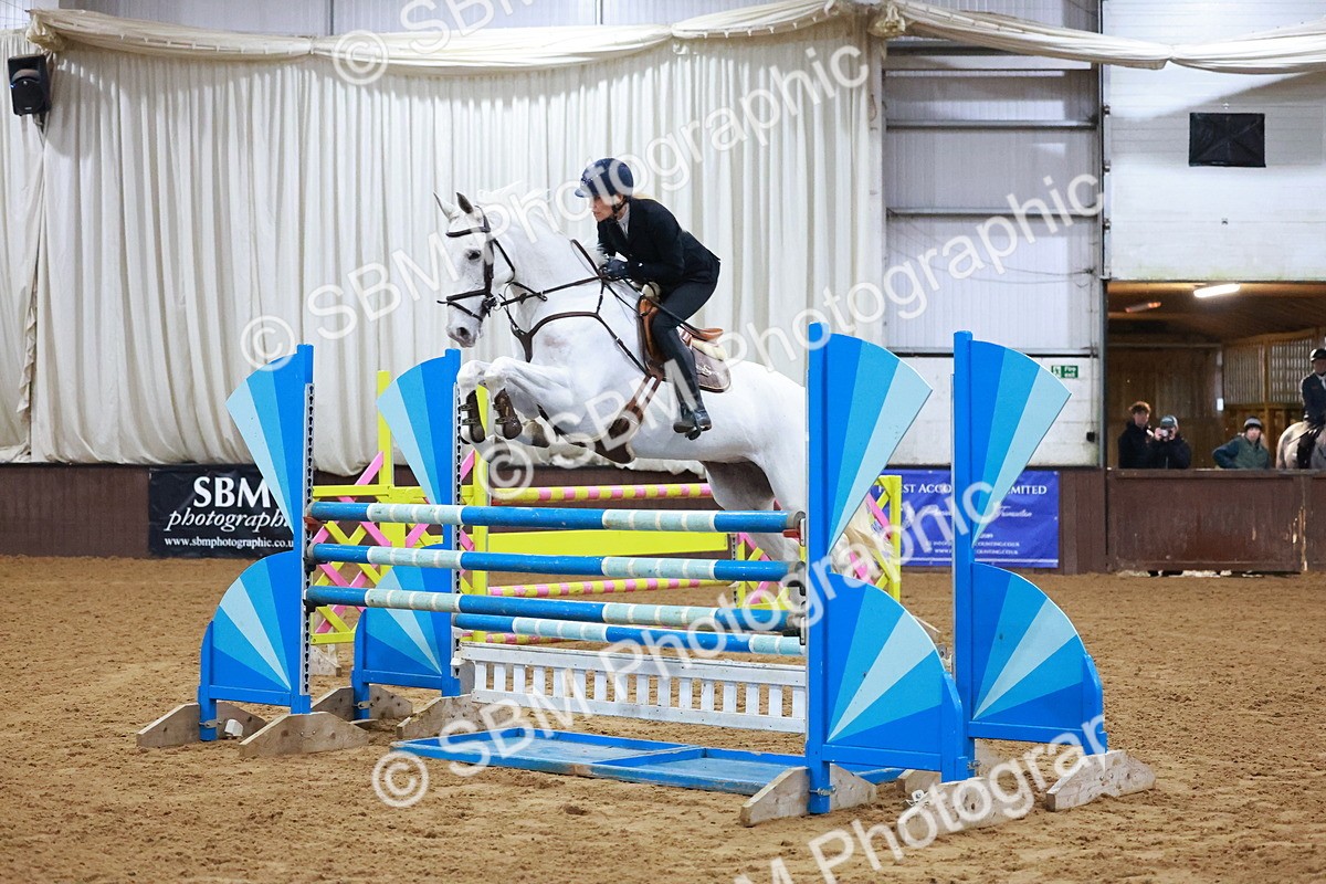 SBM_002363 - Class 5 - Senior Foxhunter 1.20m