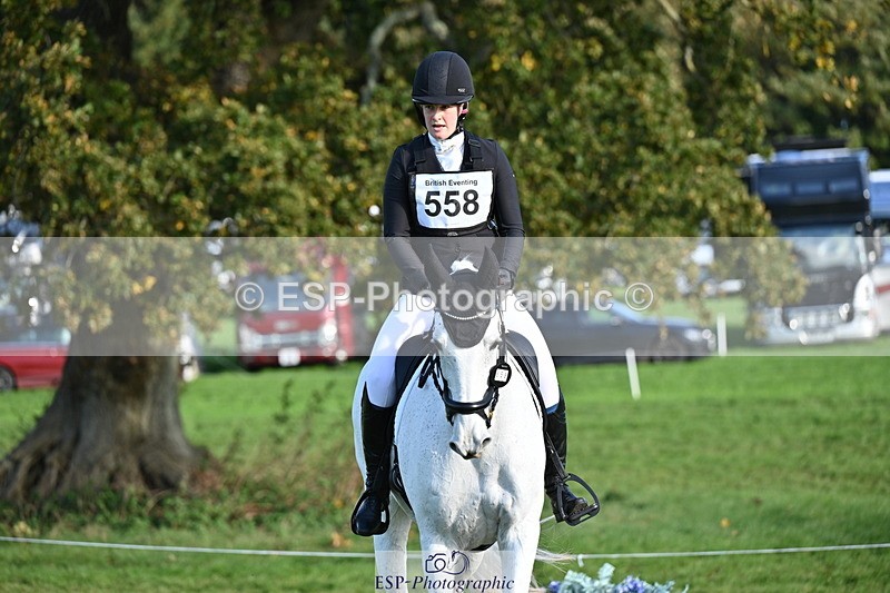 251024A-103739-08398 - G-558-Chloe.Chamulewicz