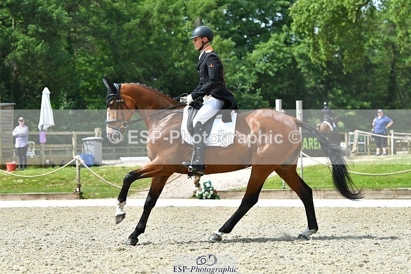 230525-113321-04048 - 201-JAEGER_MASTER-Tom_Woodward-WEDTrotUp+DR