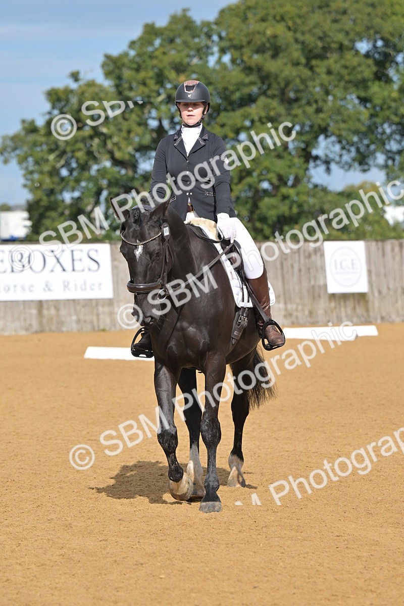 SBM_03709 - D2 - Small Tour Championship Intro 2
