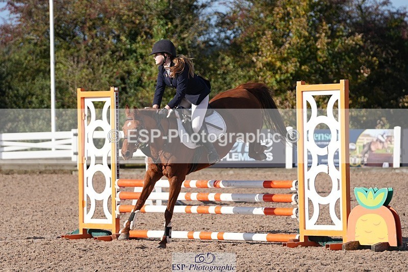 251025-112437-00194 - Chard 25th & 26th Oct BS Juniors/COH/Club/schools unaffiliated showjumping